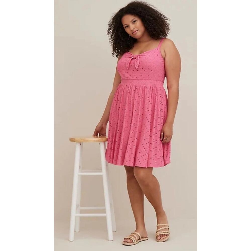 Torrid Womens Skater Dress Rockabilly Eyelet Pink Stretch Fit And Flare Beach L